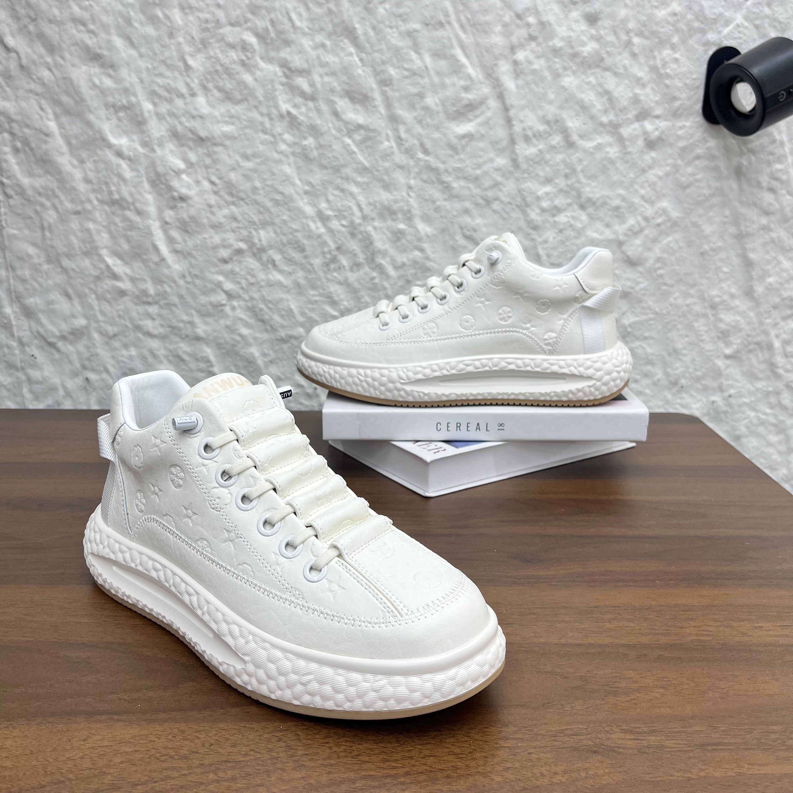 《广州潮品》888-330单棉同款秋冬季舒适百搭男士运动生活跑步鞋