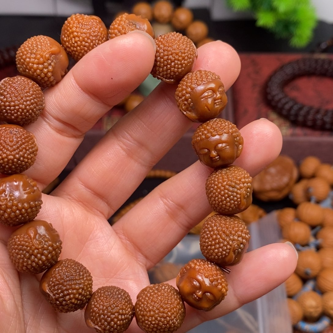 用***6猴头核桃吊坠橄榄核桃