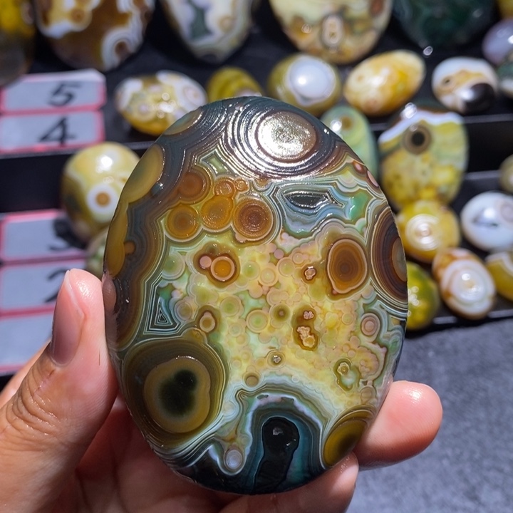 玛瑙/玉髓未镶嵌珠宝半成品45