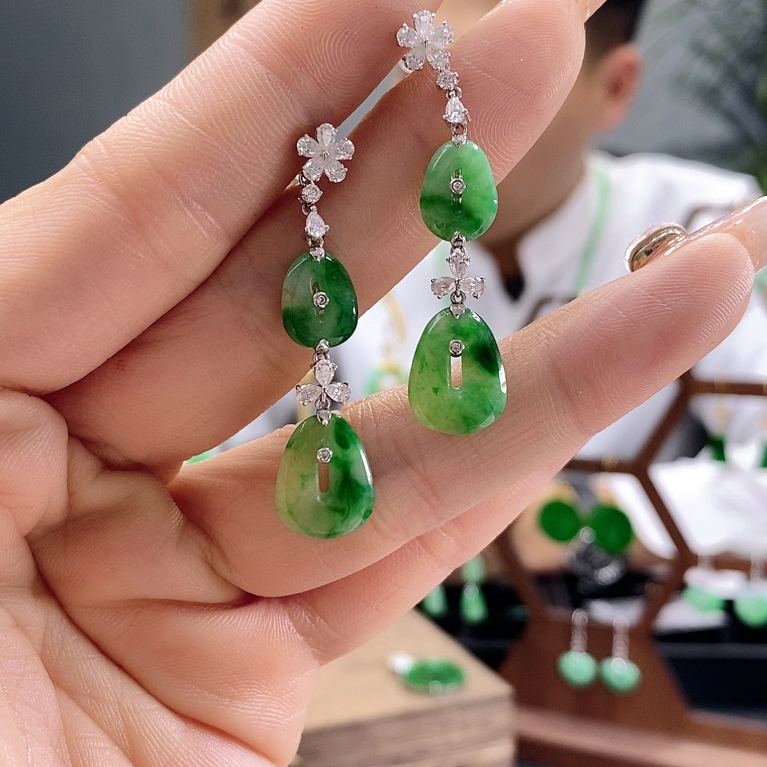 翡翠耳饰18K金镶嵌朵*翡翠