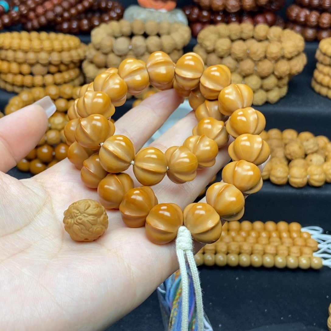 猴头核桃吊坠我****7鲨鱼手持32籽