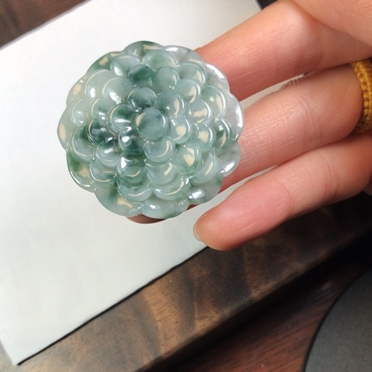 翡翠未镶嵌颈饰缅甸A货，每天下午1点半开播