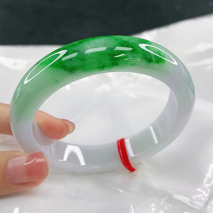 翡翠未镶嵌手镯圈56.6，19036