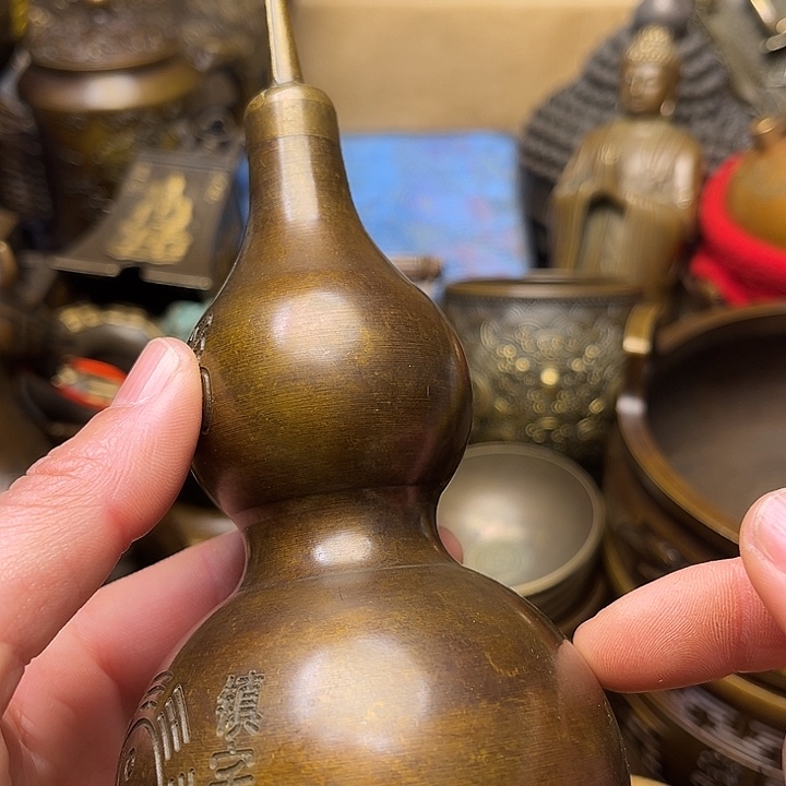 精美铜器批发档口