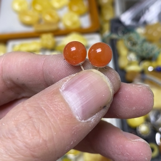 南红玛瑙耳钉银S925镶嵌多样性发货