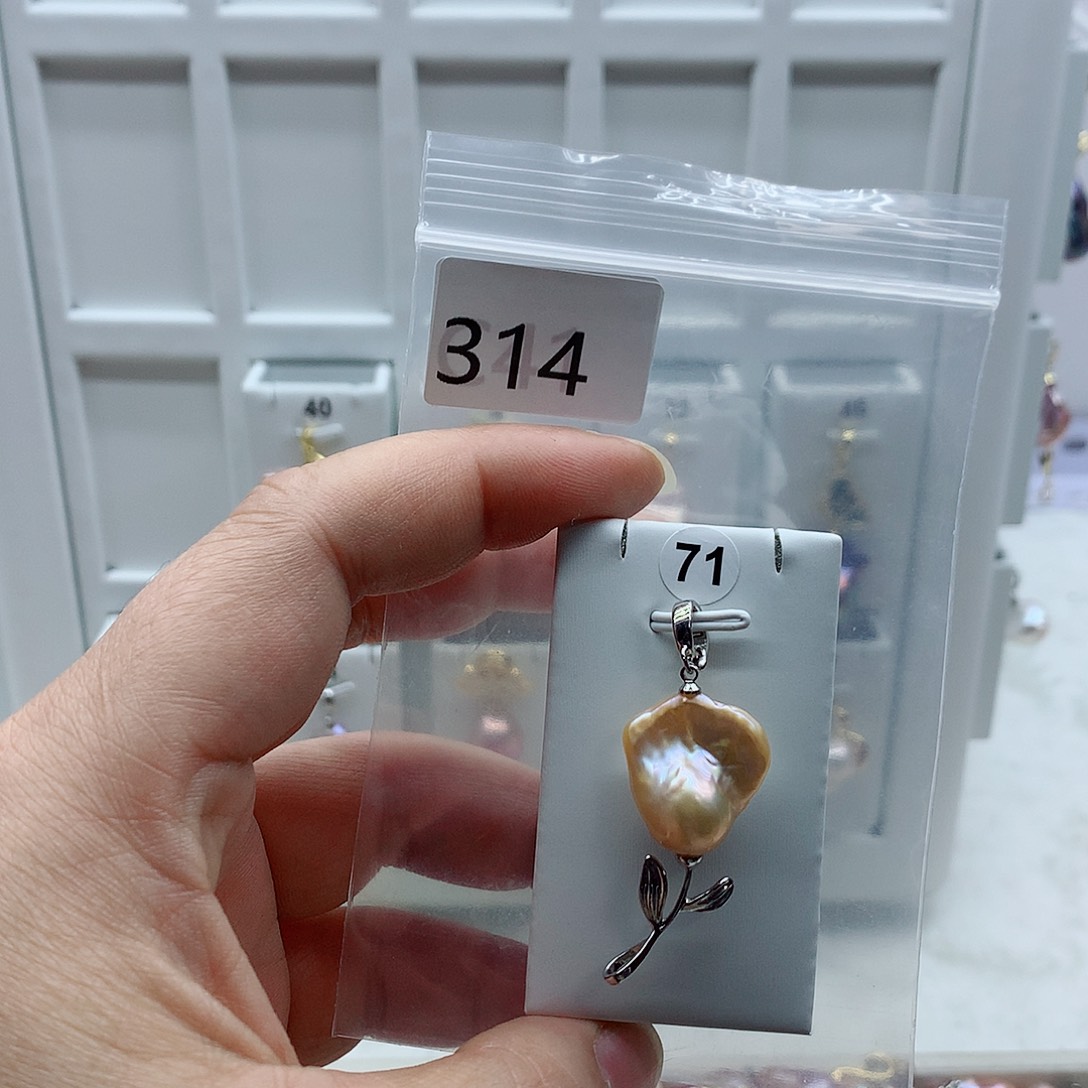 吊坠(不含链)淡水珍珠合金