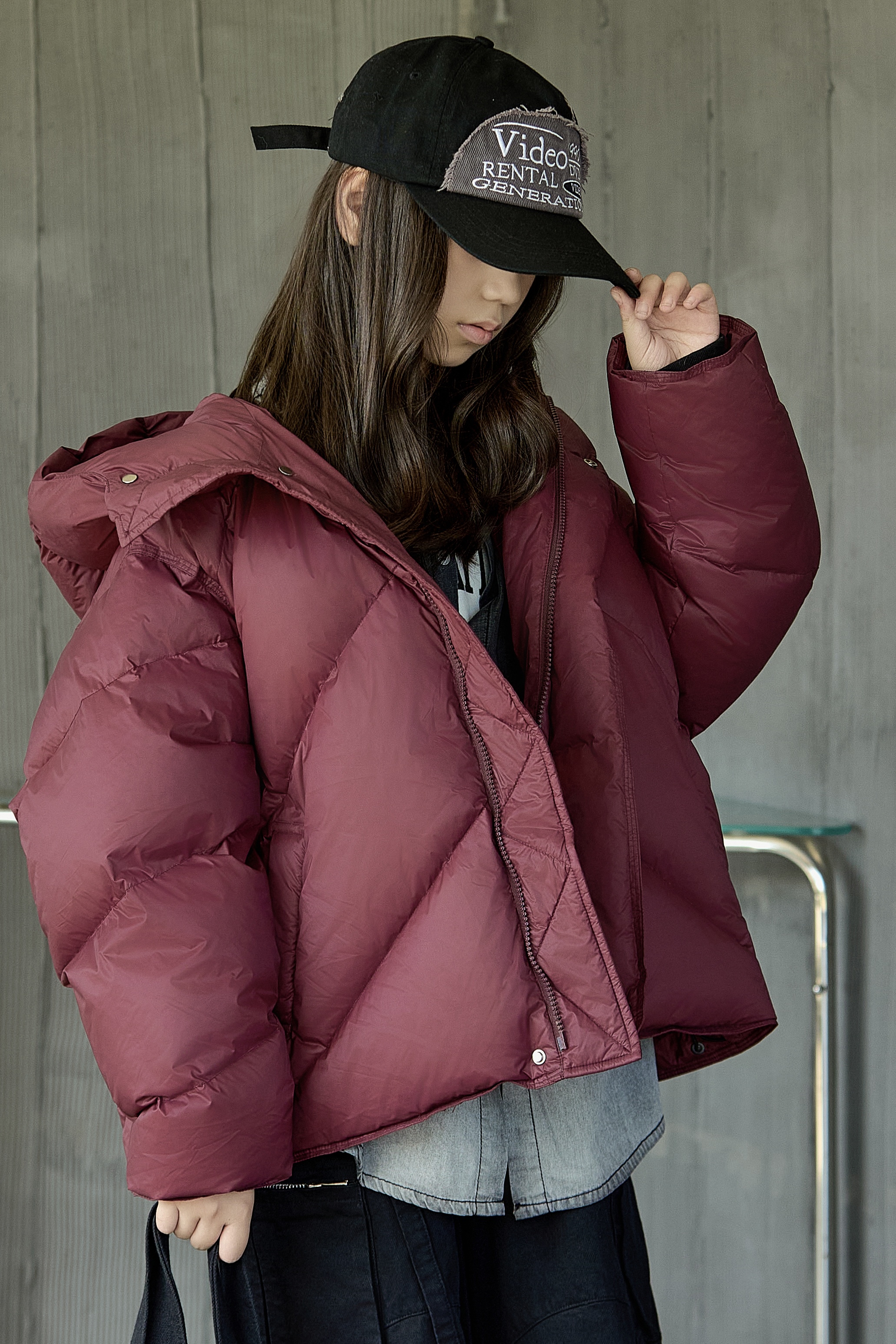 乐2025【X】1月10日儿童时尚潮酷安哥拉红连帽羽绒服8002-