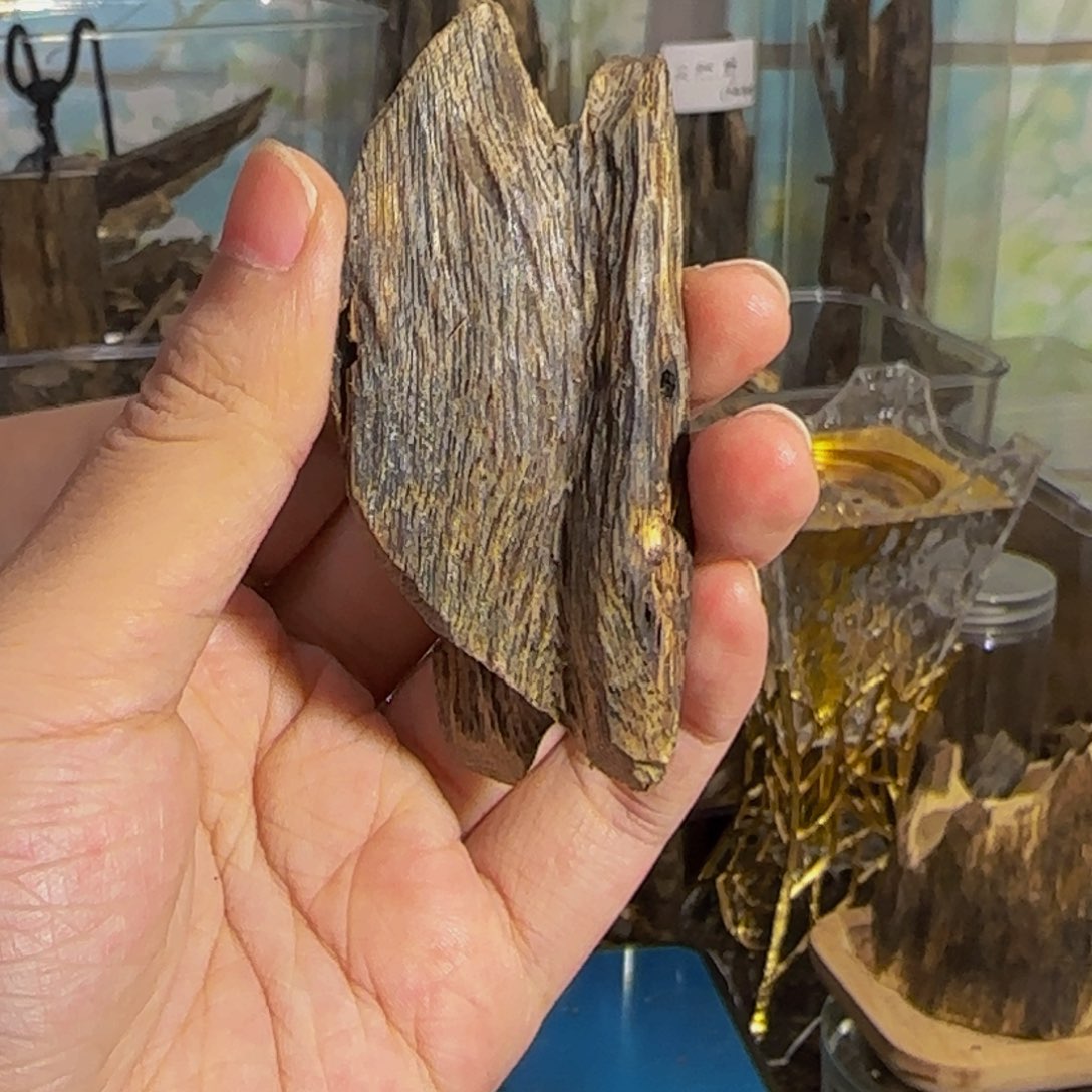 沉香沉香碎屑16克05