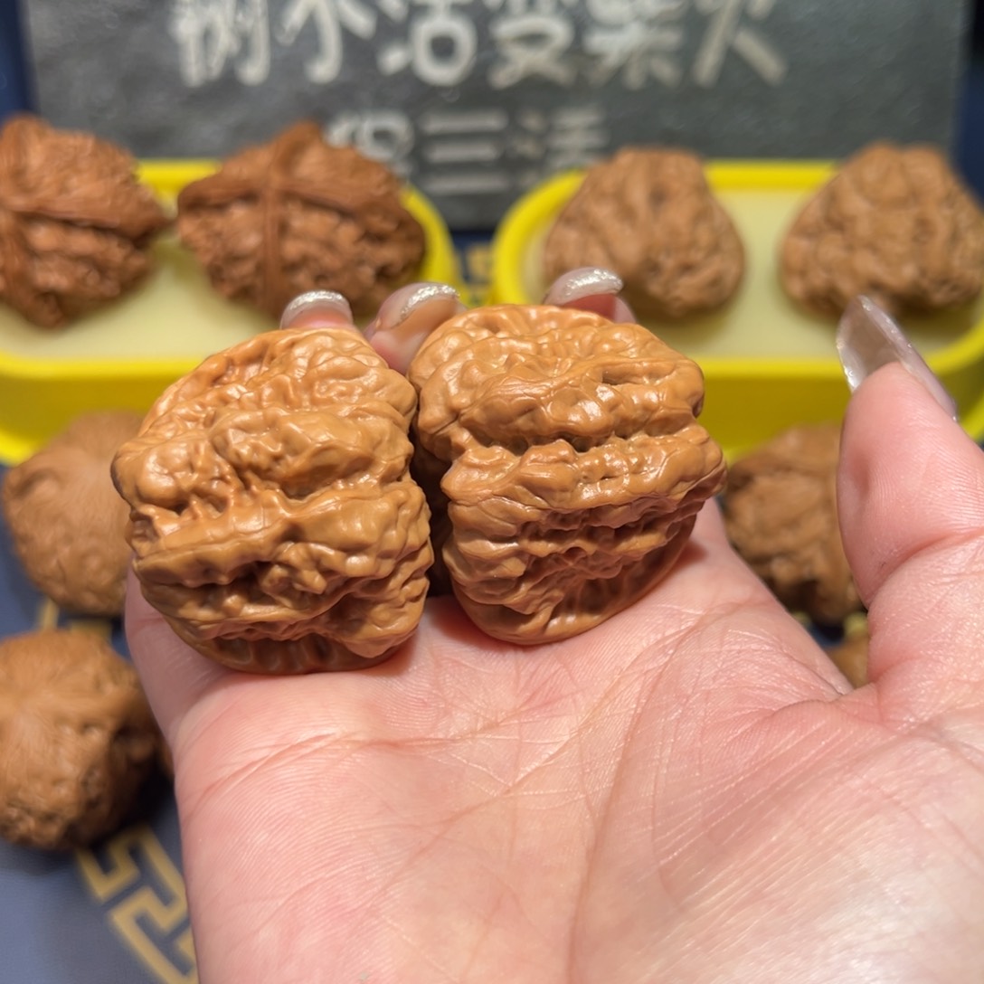 文玩核桃把件开背大肚蛙40