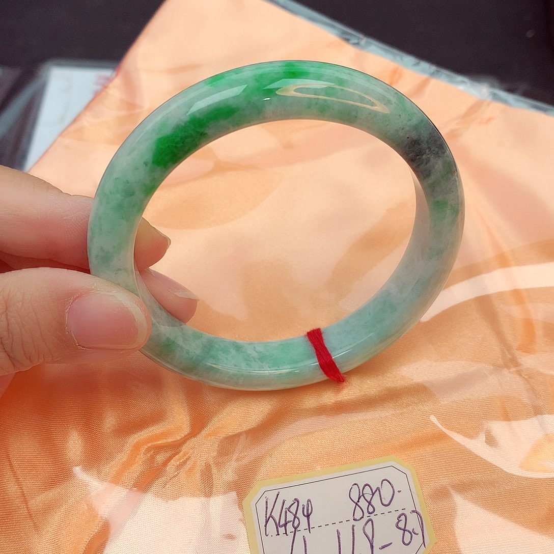 翡翠未镶嵌手镯缅甸翡翠