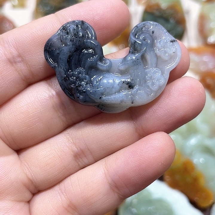 岫玉吊坠(不含链)未镶嵌