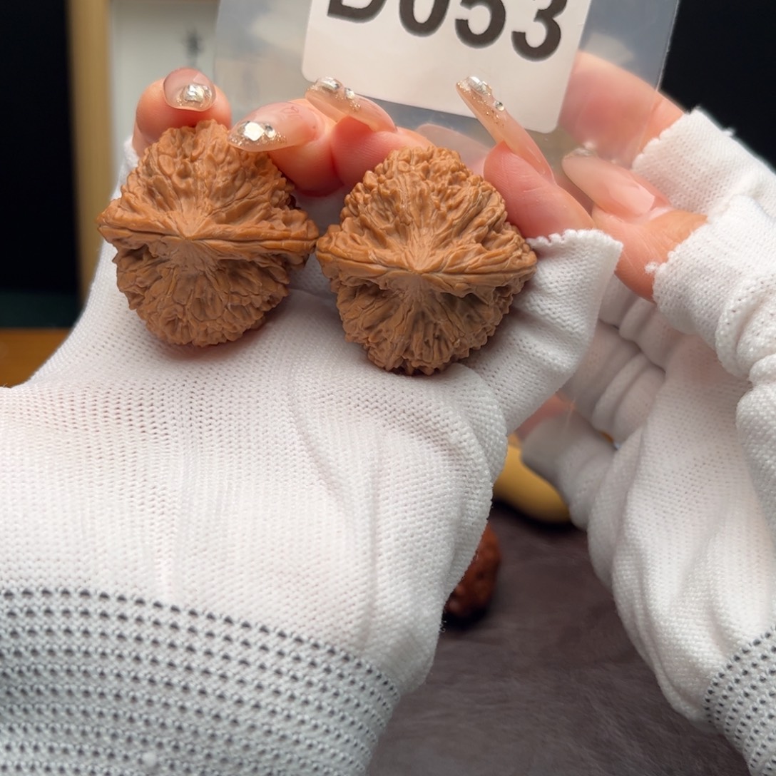 文玩核桃把件36大蒜头d053