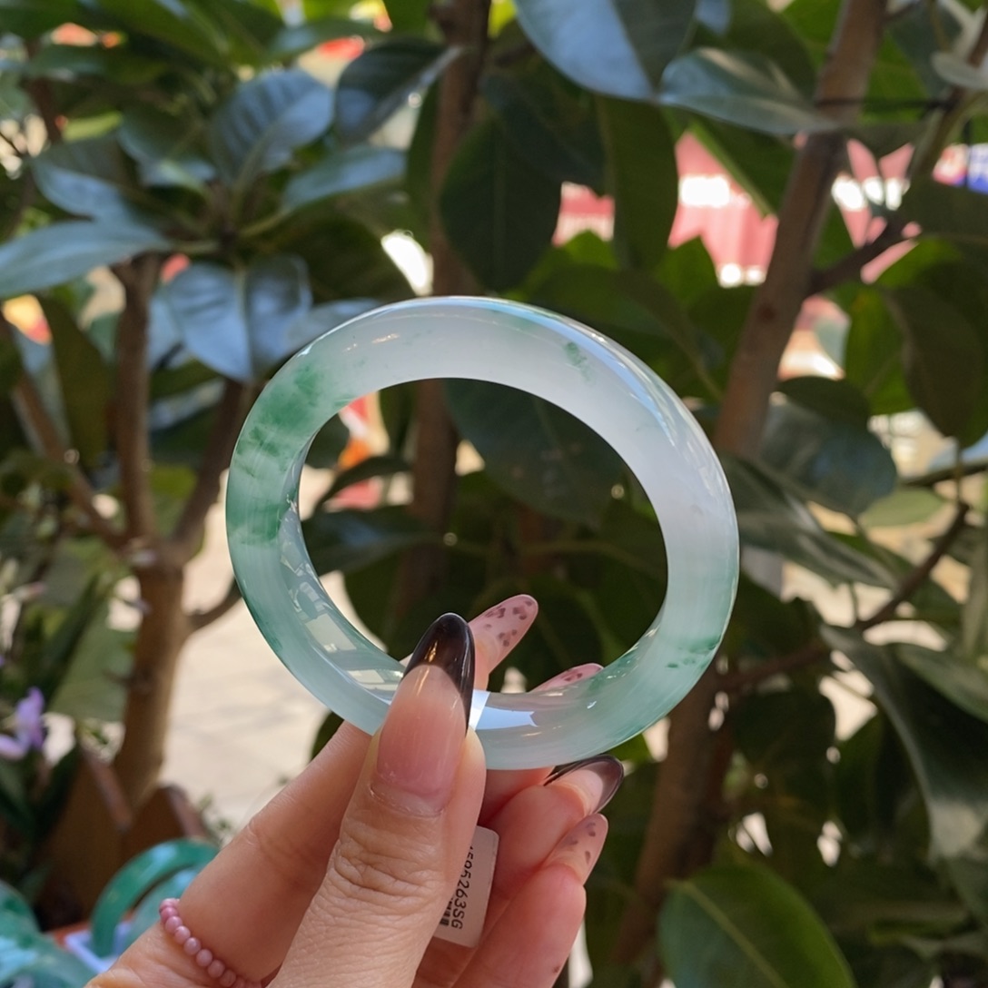 合金手镯石英岩玉
