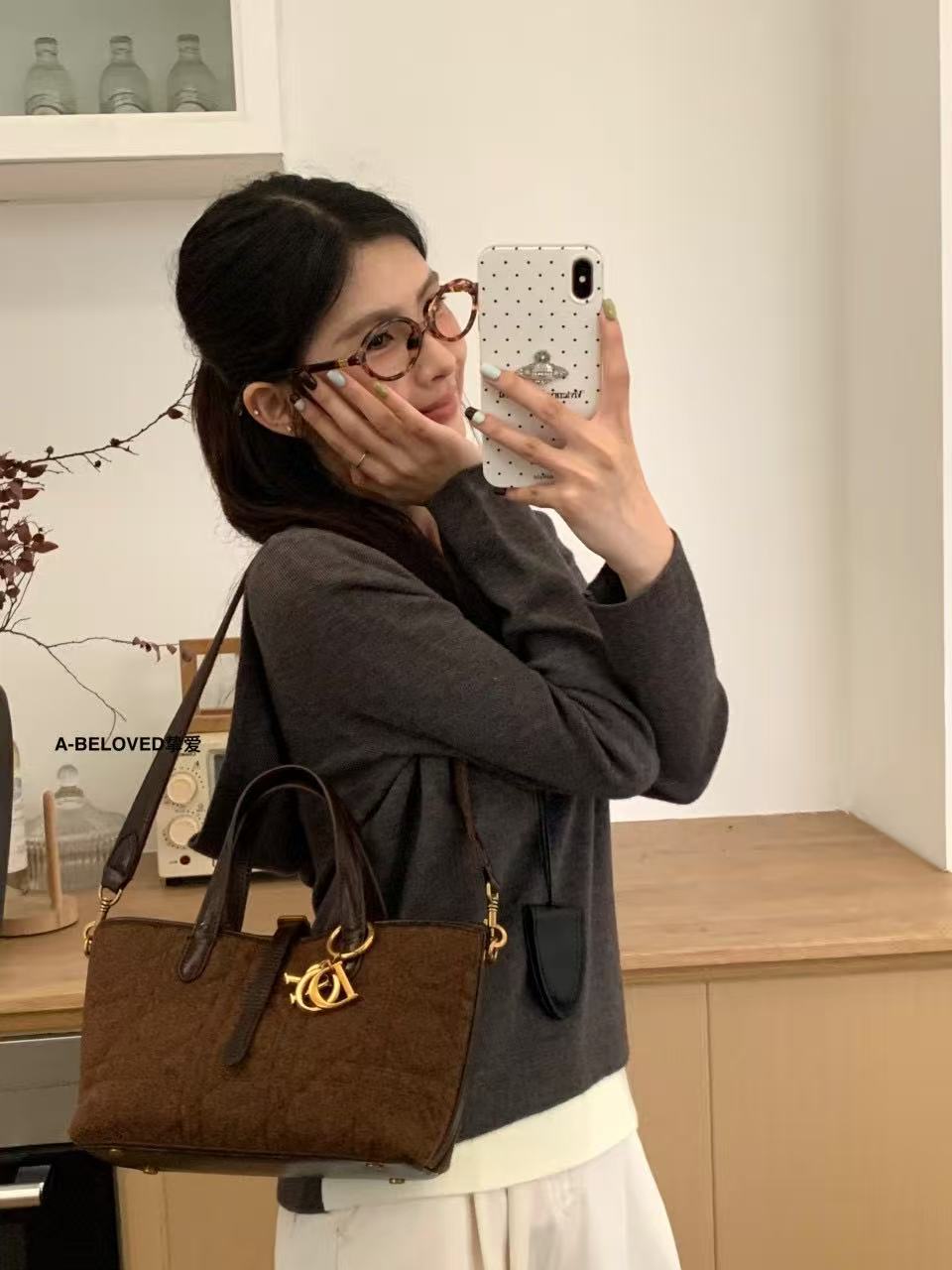 2025秋冬新款超火小众菱格手提菜篮子包单肩斜挎小包