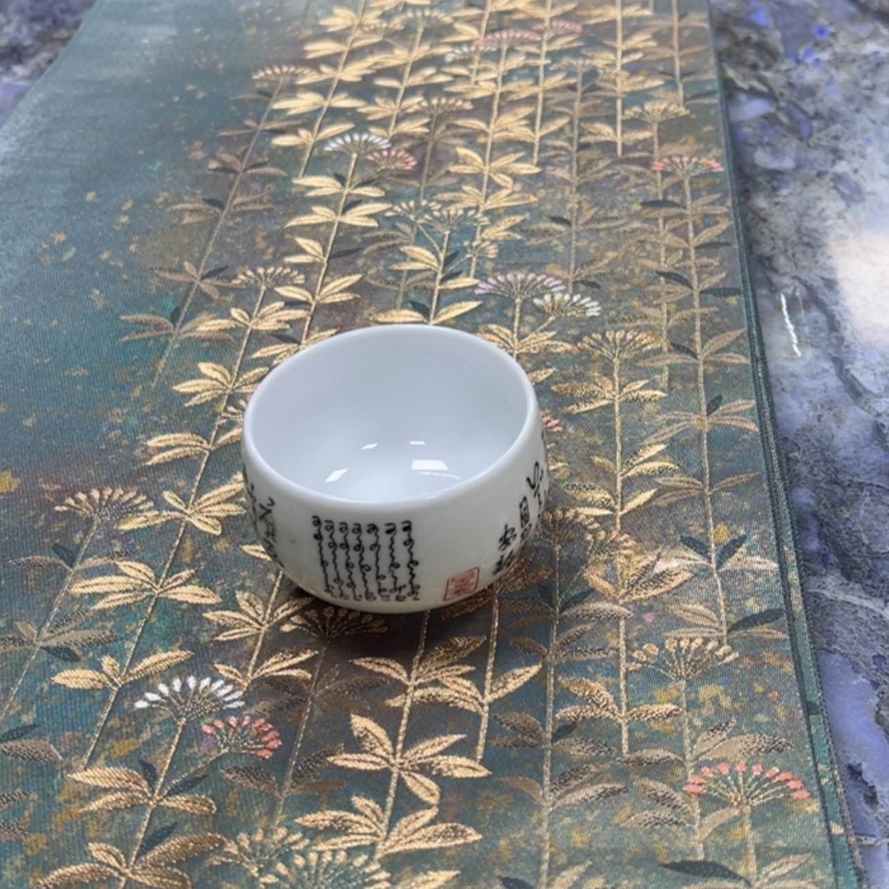【闪购商品】陶瓷马克杯带盖勺