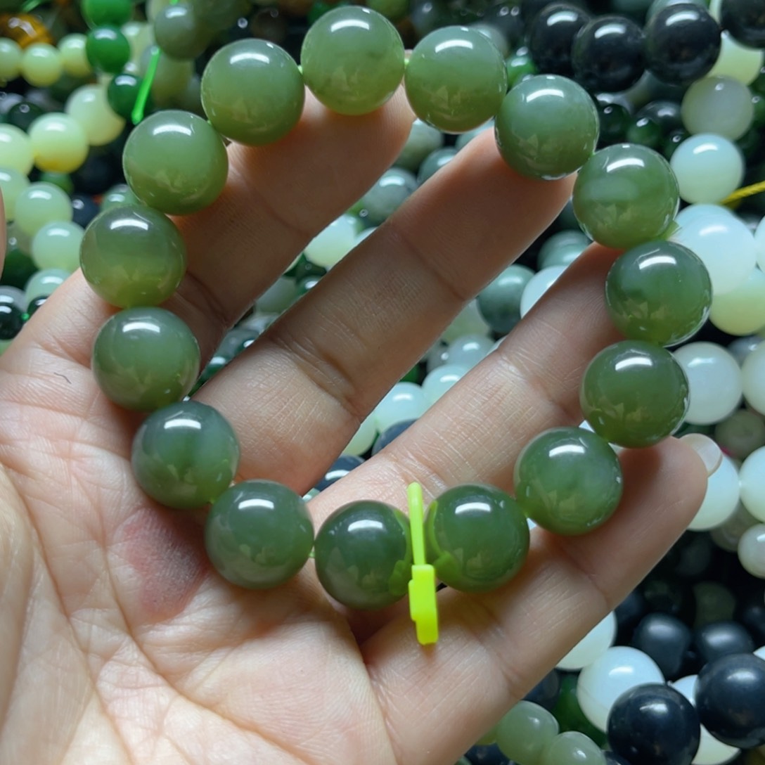 和田玉手链未镶嵌