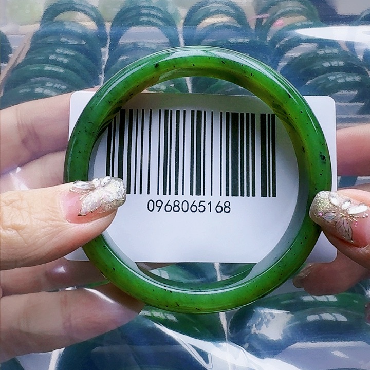 和田玉（碧玉）手镯未镶嵌60