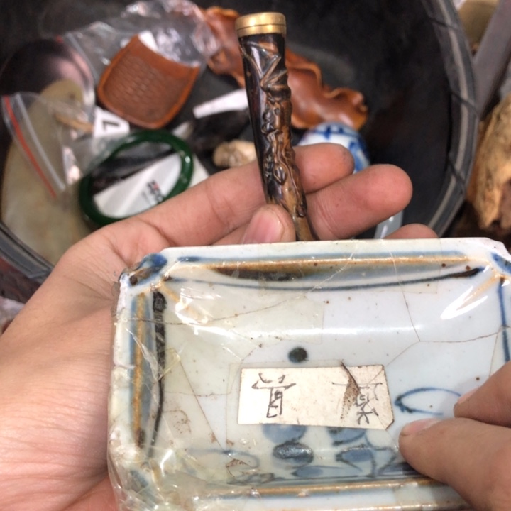 陶瓷孤品单件车里拍