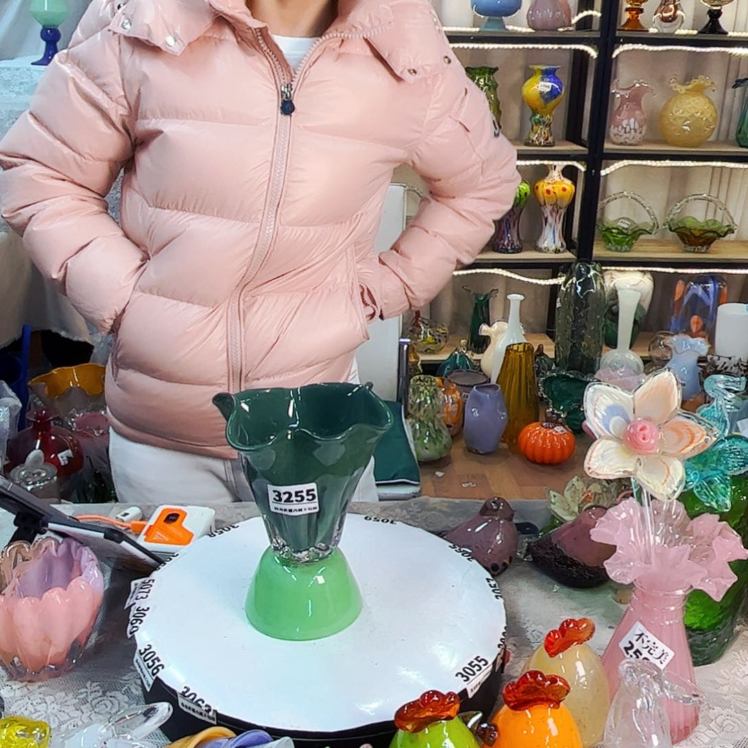 3255 家悦琉璃工艺品不完美