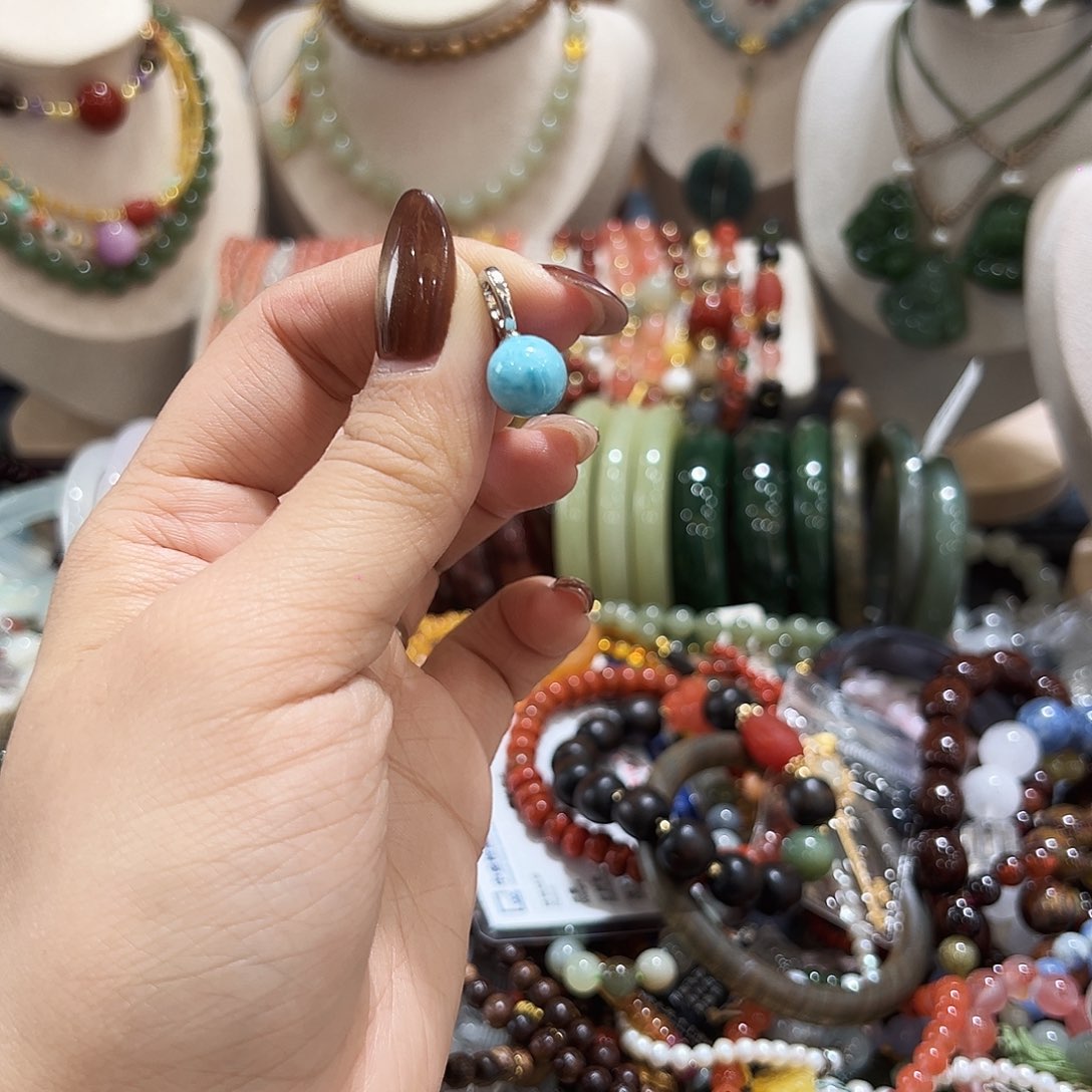 未镶嵌针钠钙石（海纹石）颈饰˗****