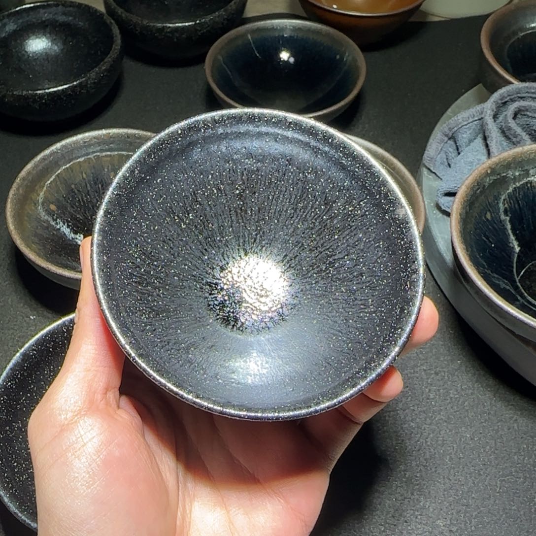 茶盏寻*111111111111111111111