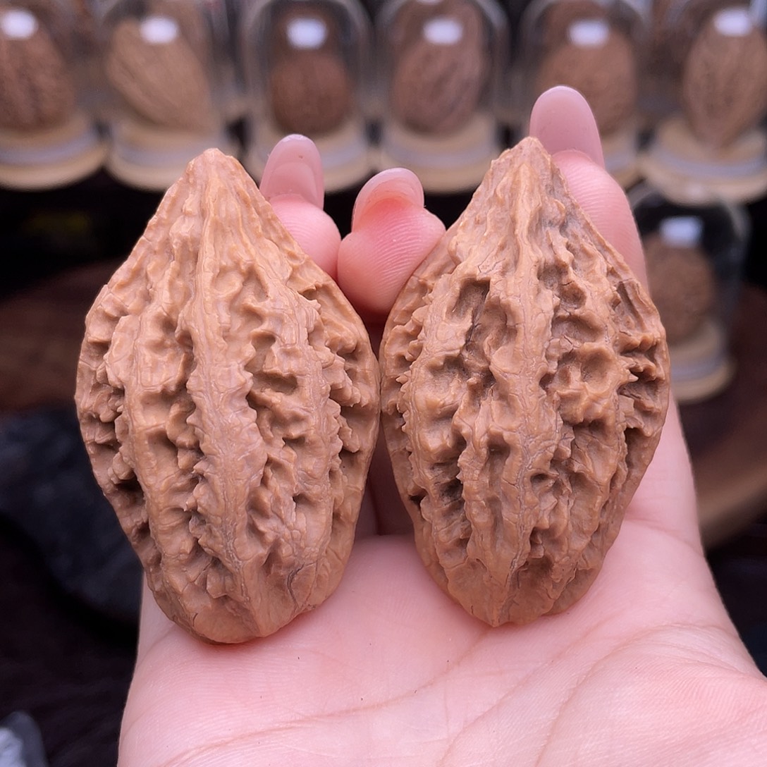 文玩核桃吊坠凤凰枪