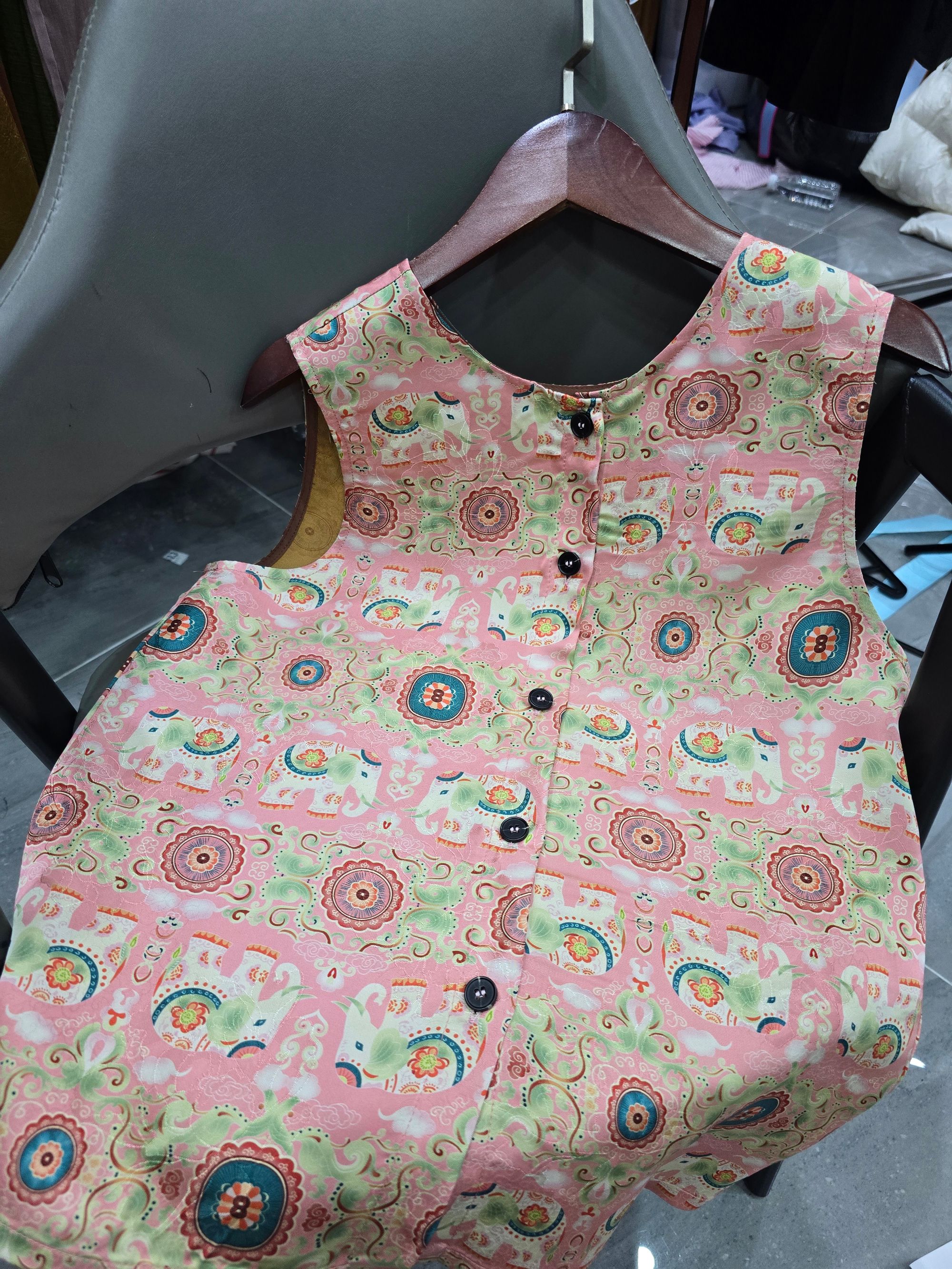 新中式前后两面穿桑蚕丝香云纱