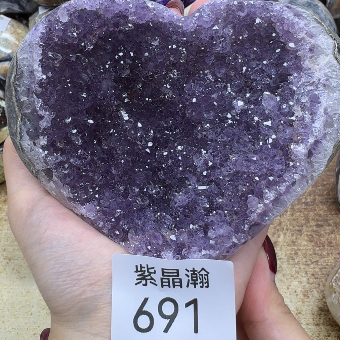 未镶嵌大型摆件（非配饰）水晶