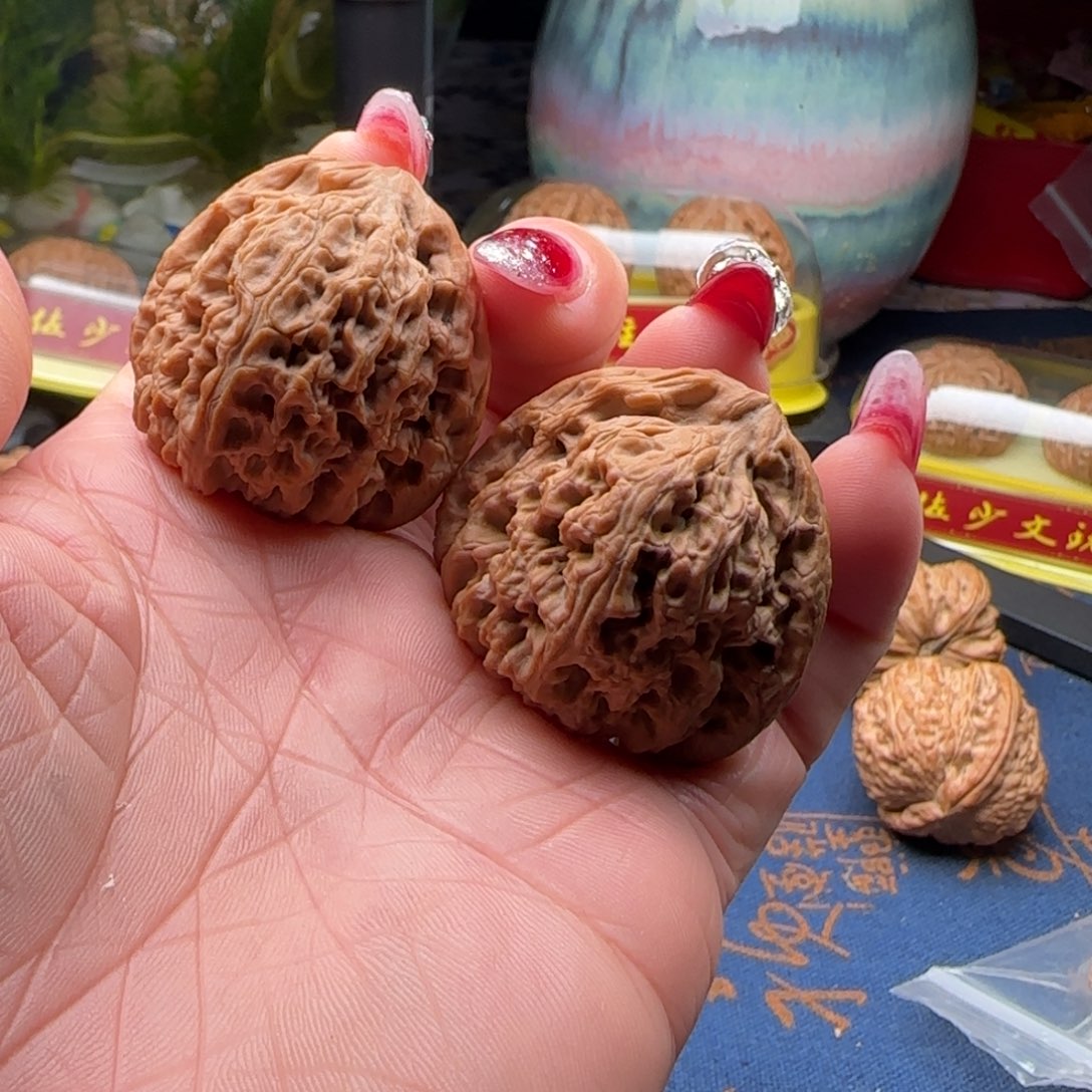 核桃嘚核桃南疆石文玩