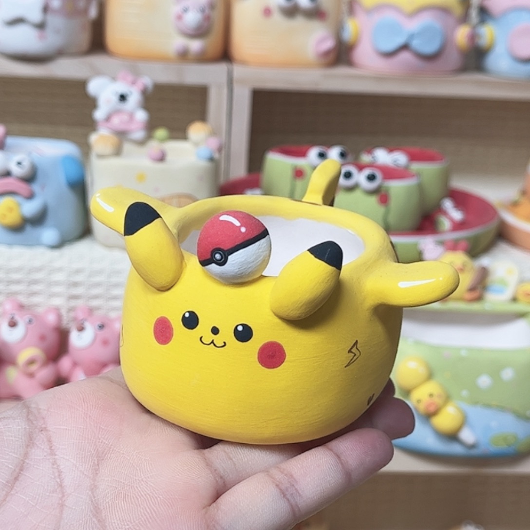 平***我888。           皮卡丘飞机花盆