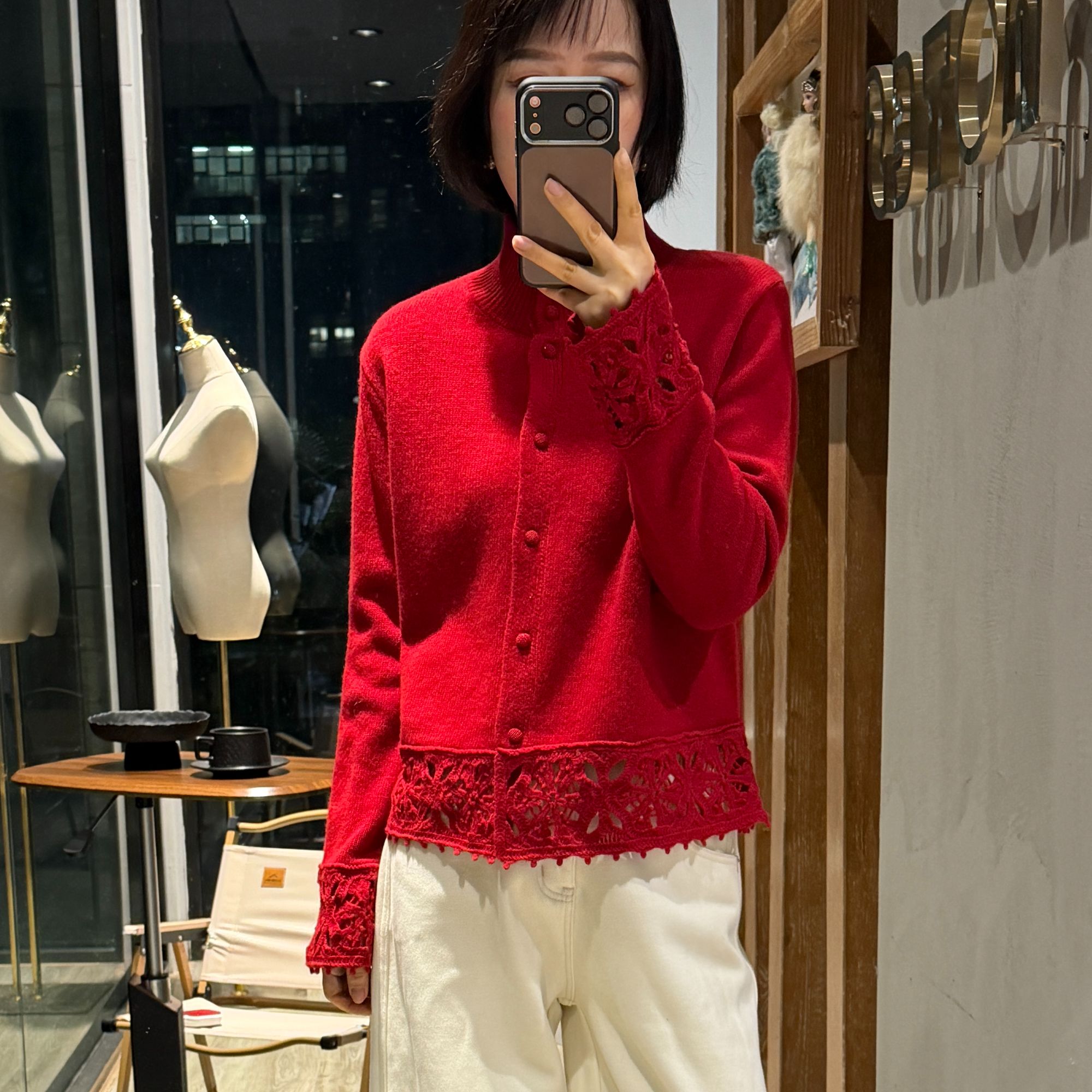 COCO NOTES DXJ8136全羊毛钩花镂空针织宽松开衫外套