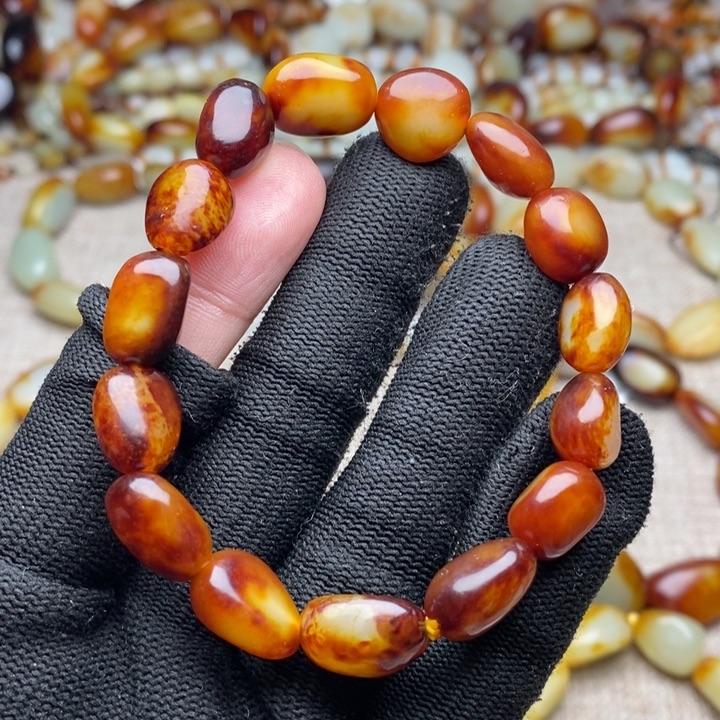 ****x和田玉未镶嵌手链