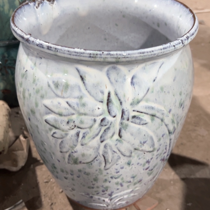 红陶瑕疵20-25一个