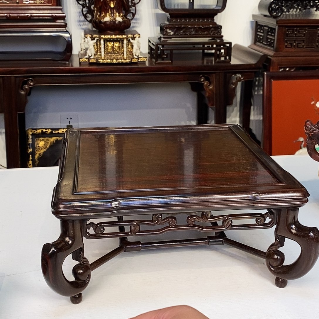 红酸枝木类成套家具大红酸枝底座