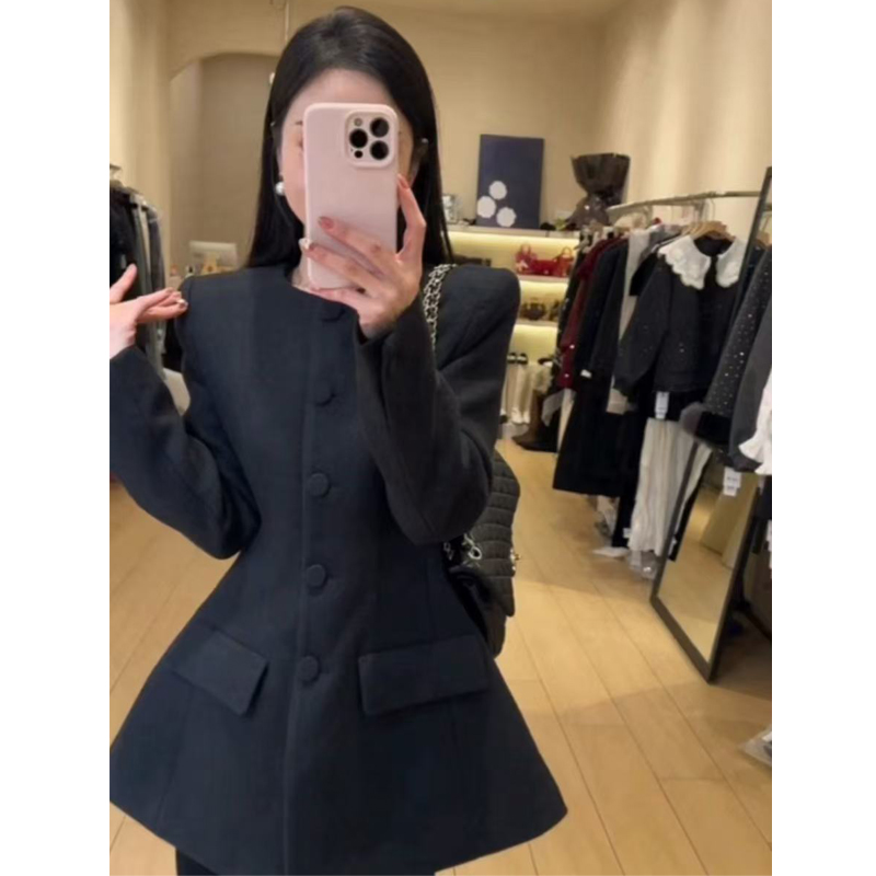 【25121】2025冬季韩版时尚气质收腰西装毛呢外套女赫本风