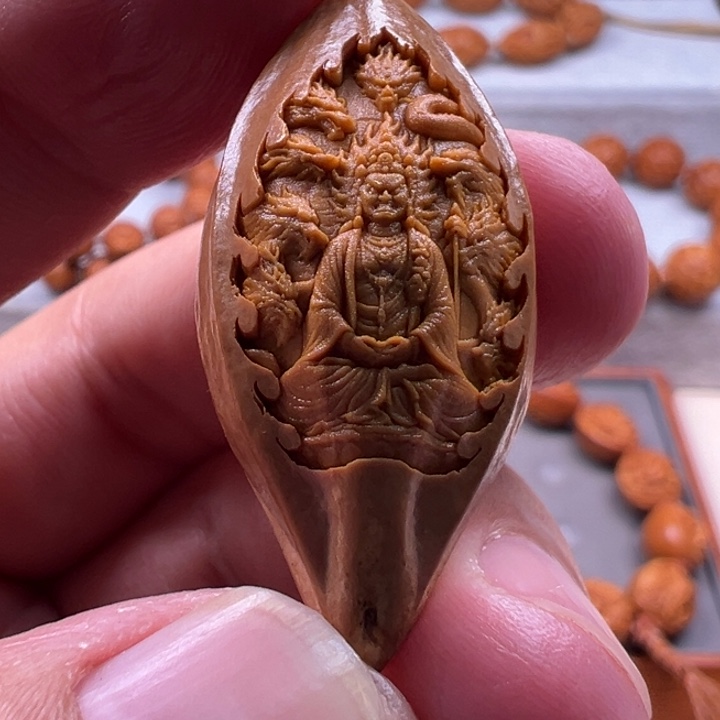 手串橄榄核橄榄核雕工艺制作