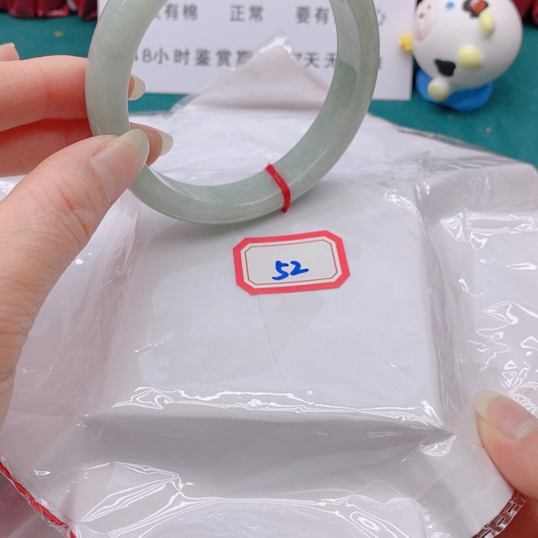 翡翠手镯未镶嵌郝5222222222