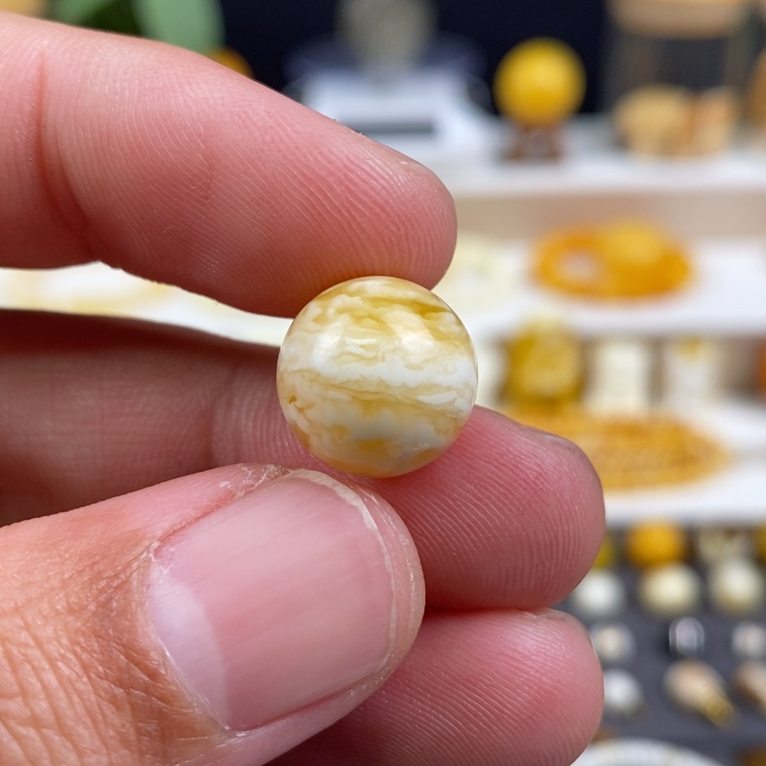 琥珀裸石未镶嵌无*配饰