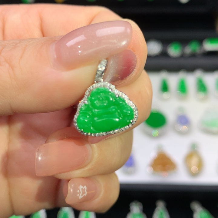 翡翠吊坠(不含链)18K金镶嵌