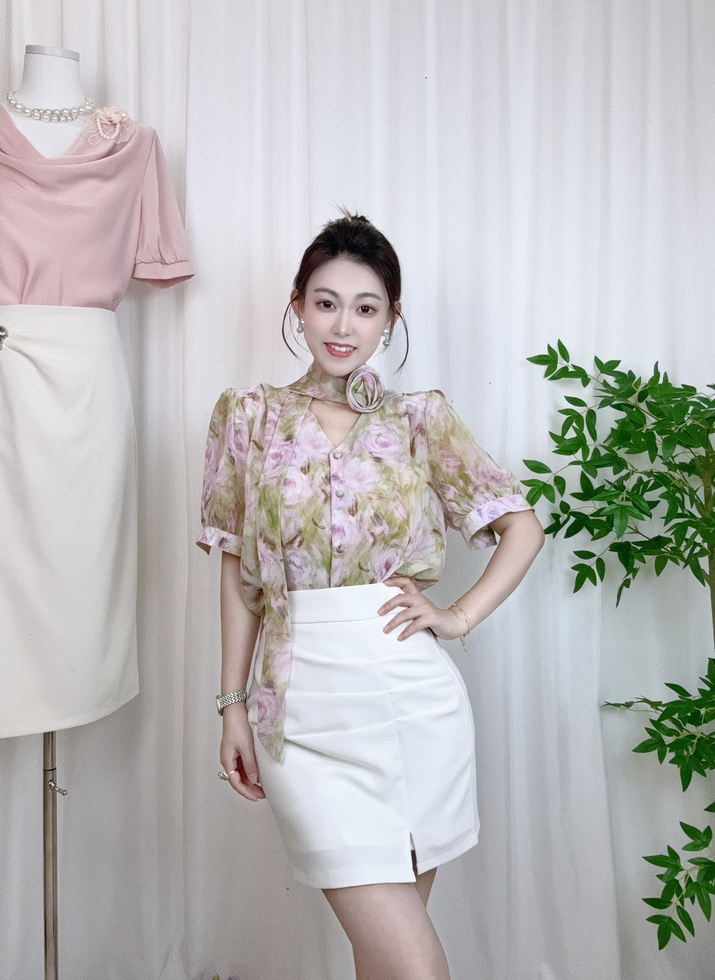 夏季欧美风洋气碎花雪纺衫气质百搭时尚显瘦