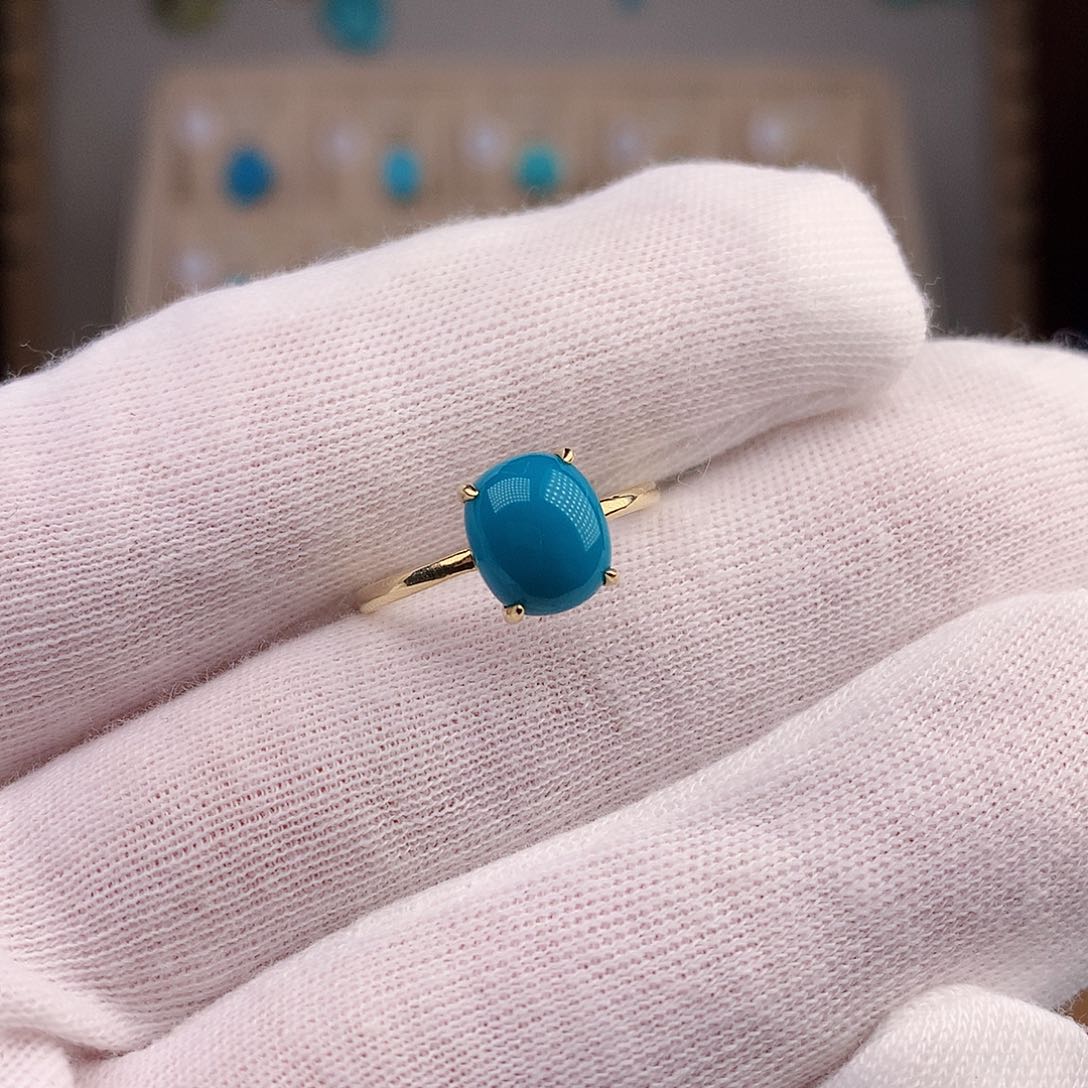 绿松石戒指18K金镶嵌