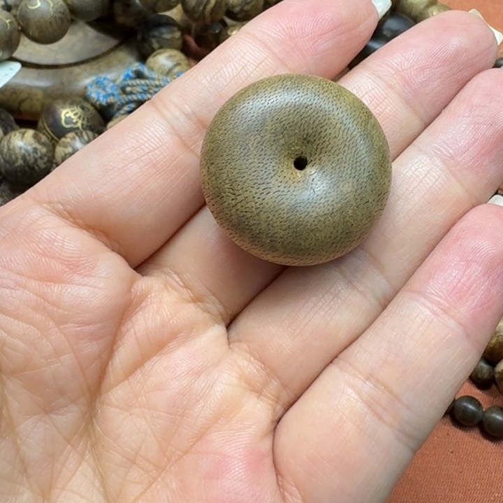 大叶紫檀（黑酸枝木类）