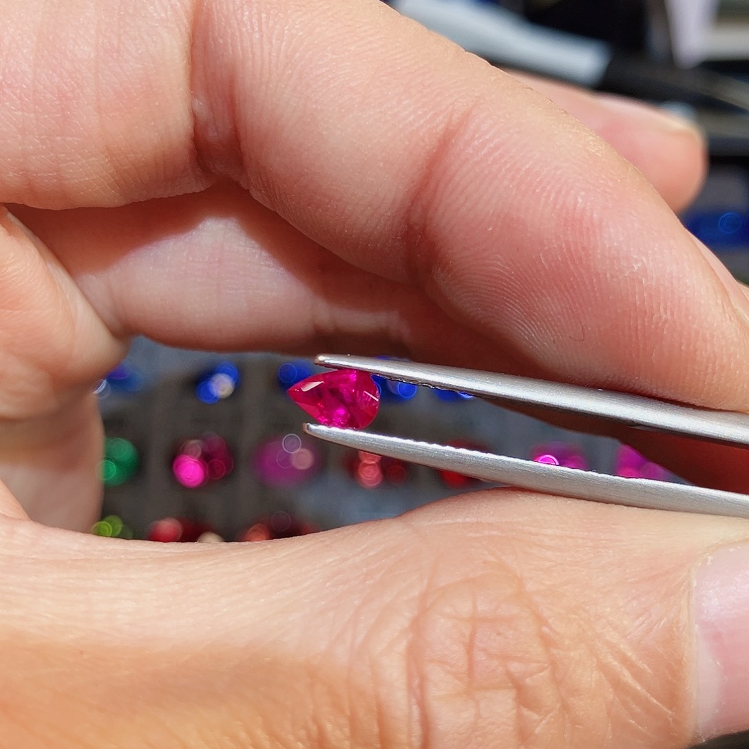 红宝石裸石未镶嵌0.49克拉