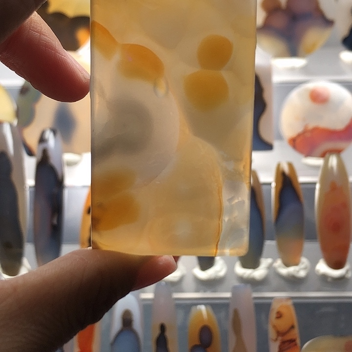 玛瑙/玉髓未镶嵌珠宝半成品24