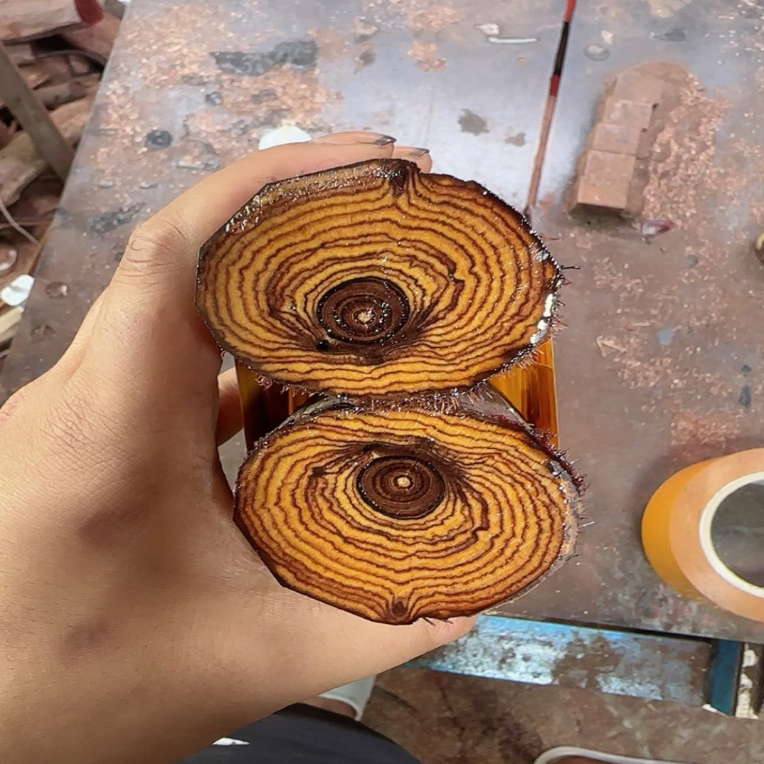 花梨木对眼鬼脸定制1