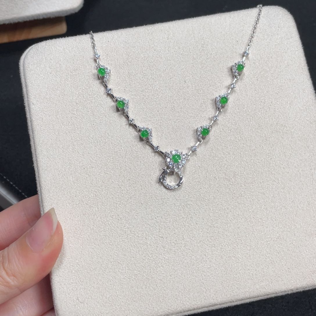 翡翠颈饰银S925镶嵌8355