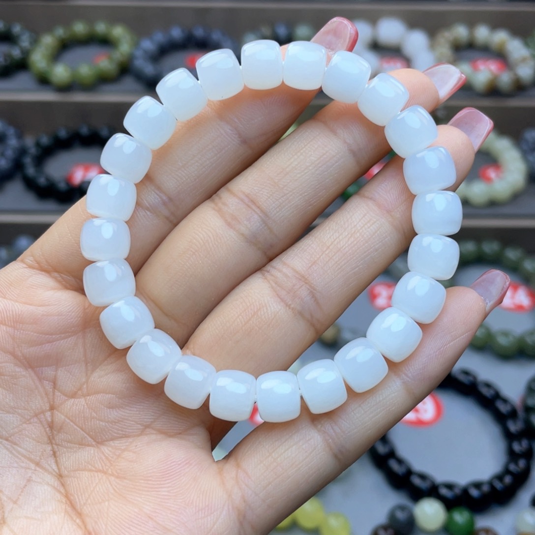 和田玉手链未镶嵌