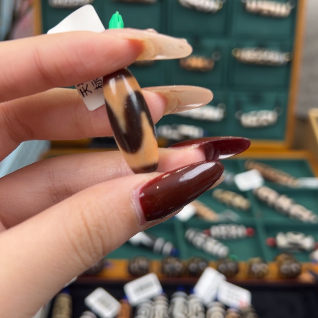 玛瑙/玉髓颈饰未镶嵌17