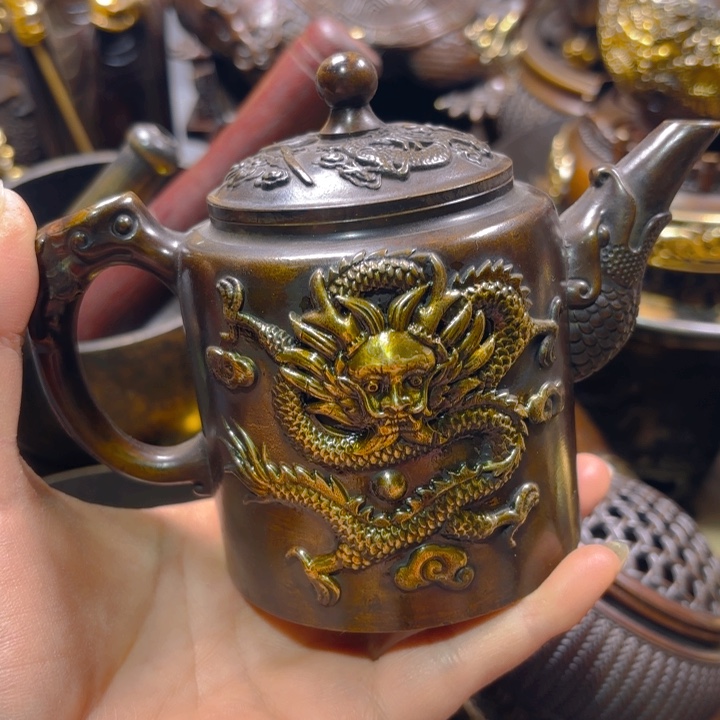 铜器摆件收收藏藏