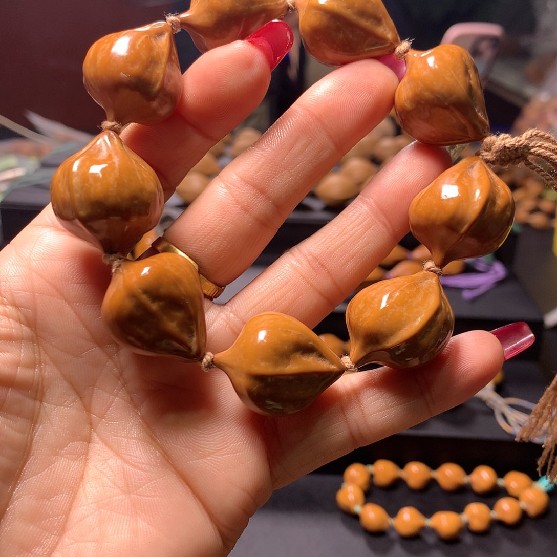 橄榄核手串/手链南**ᝰ三花手串